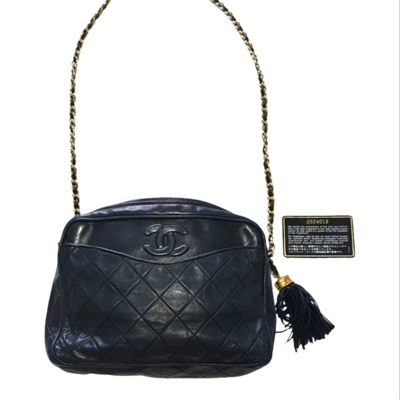 Chanel Vintage Camera Tassel quilted bag - Picture 9 of 11